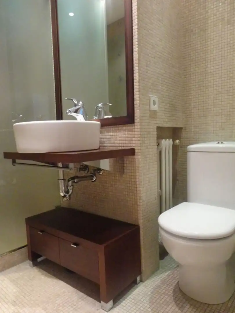 Baño de Piso de alquiler en Madrid con Calefacción