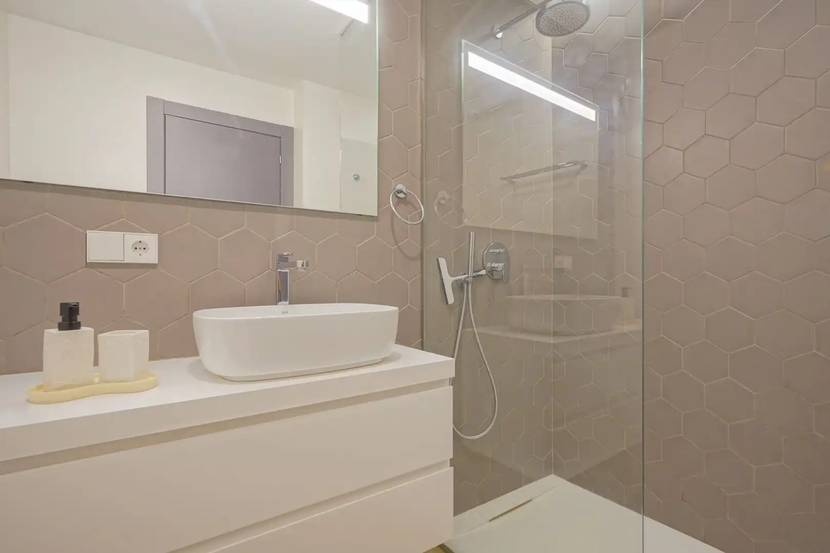 Apartament amb terrassa en venda a Cumbre del Sol, imagen 21