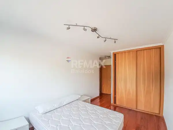 Dormitori de Pis en venda en O Porriño   amb Calefacció, Parquet i Terrassa