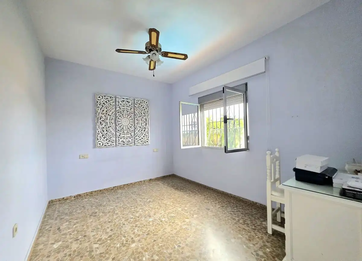 Chalet con piscina en venta en Palomares del Río, imagen 34