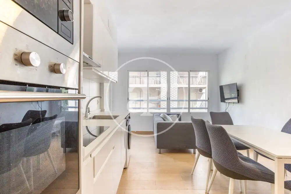 Exterior view of Flat for rent in Valencia  with Air Conditioner, Heating and Furnished