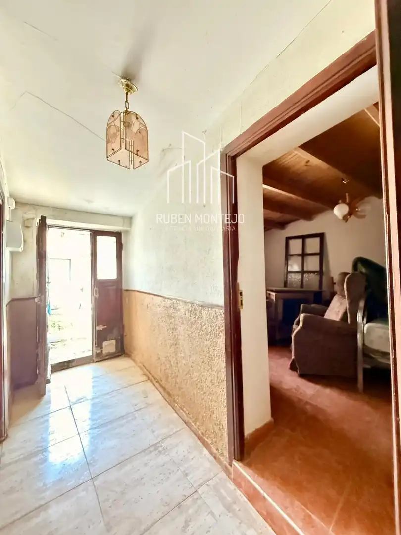 Exterior view of Houses for sale in Zarapicos  with Terrace