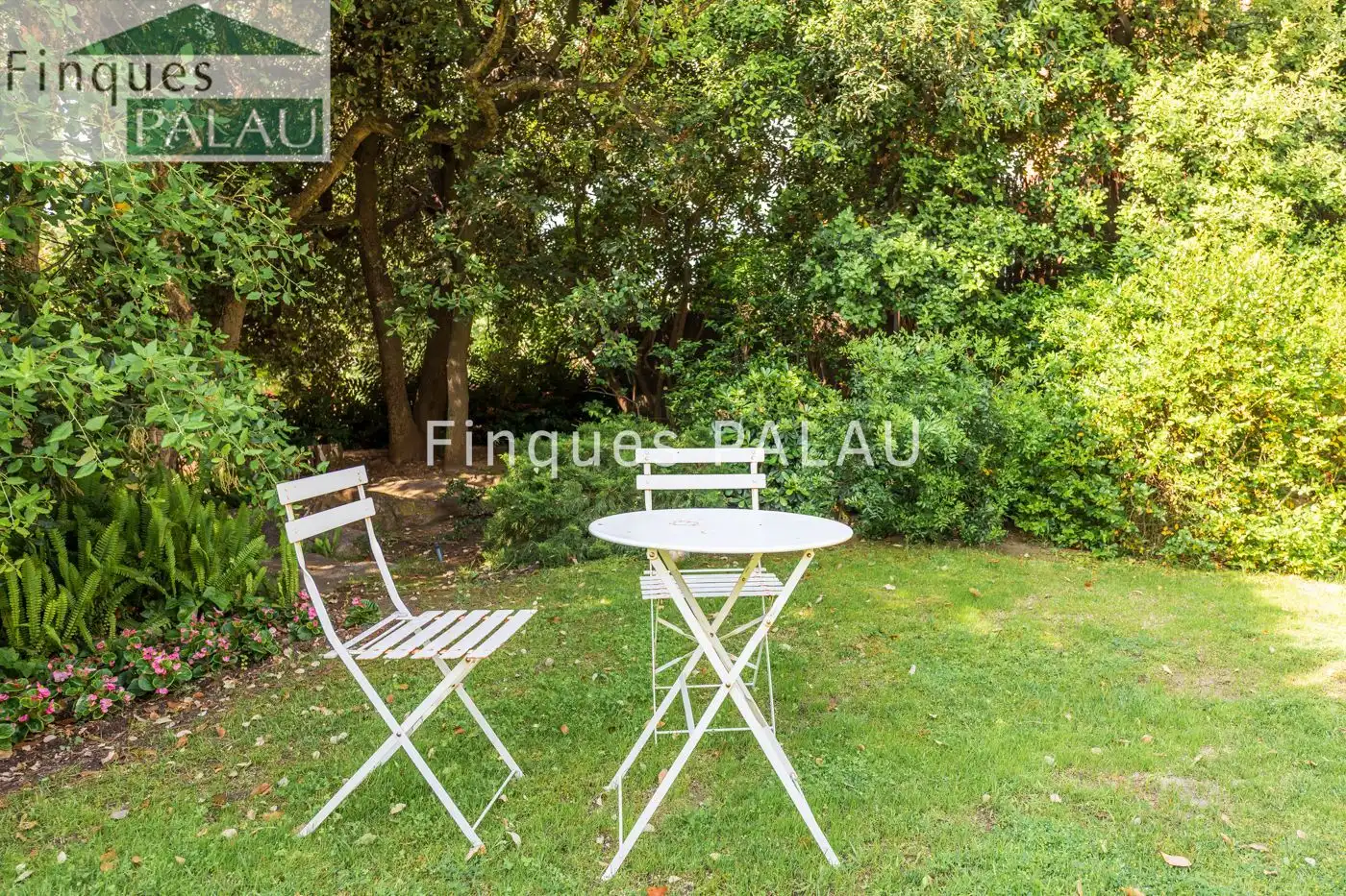 Terrassa de Casa o xalet en venda en Sant Just Desvern amb Aire condicionat, Calefacció i Jardí privat