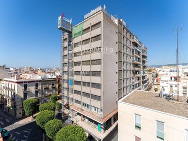 Penthouse mit Aufzug zum Verkauf in Robuster
