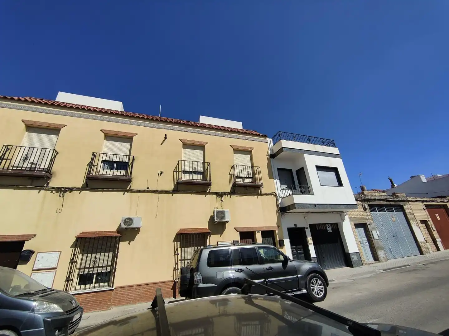 Vista exterior de Piso en venta en Morón de la Frontera