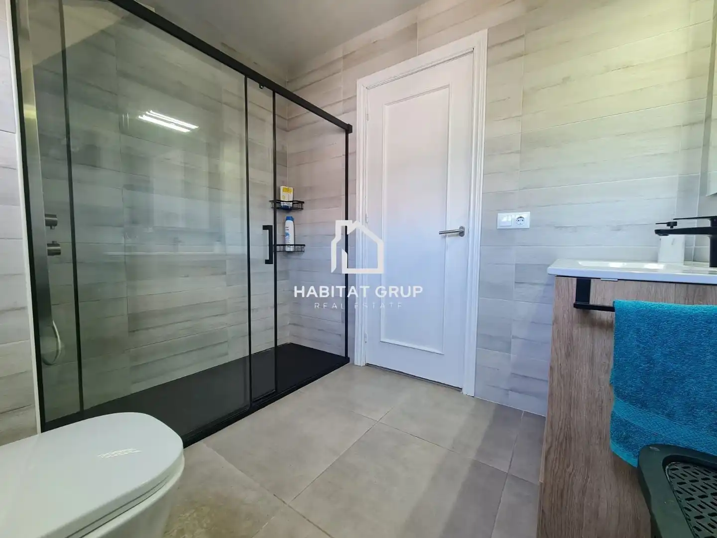 Baño de Casa o chalet en venta en Blanes con Aire acondicionado, Calefacción y Jardín privado