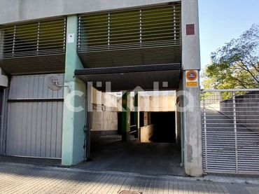 Individual amb ascensor en venda a Prado Santo Domingo - Ensanche