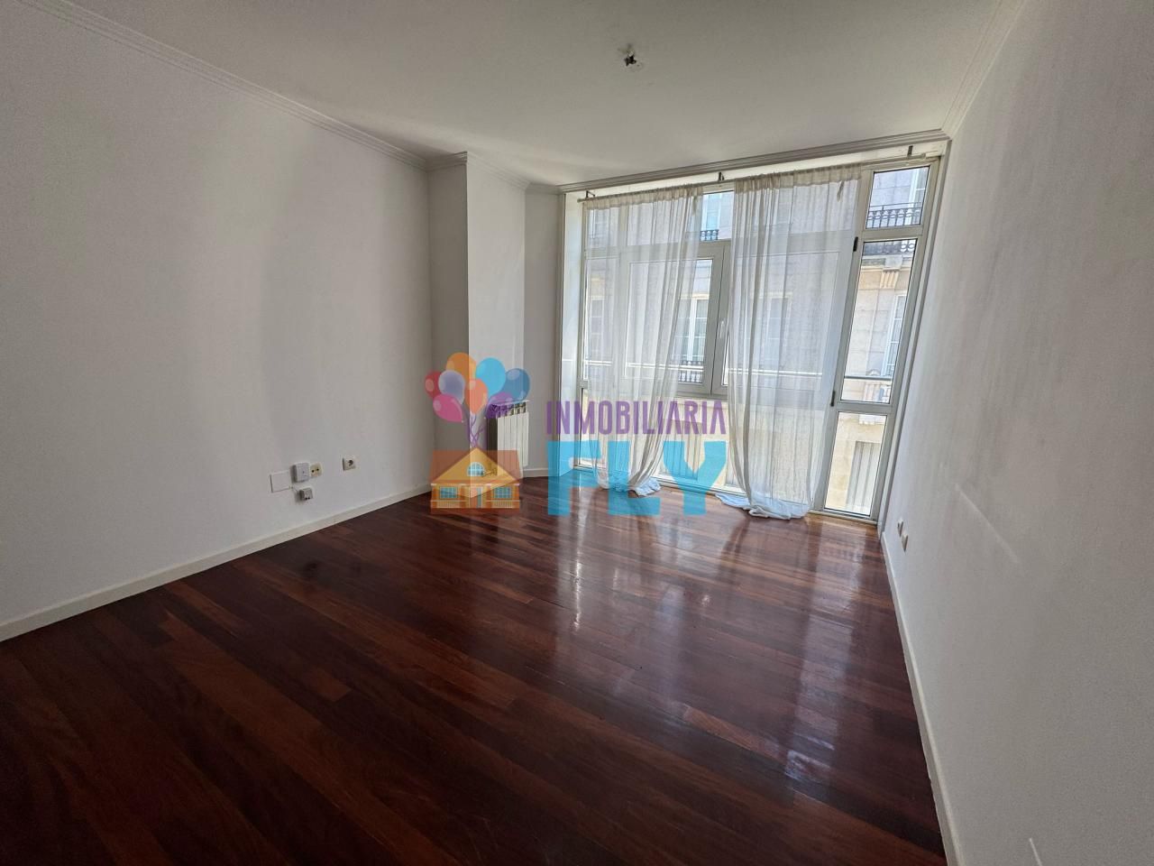 Bedroom of Flat for sale in Vigo   with Heating, Parquet flooring and Storage room