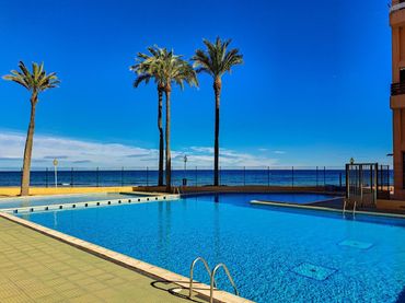 Apartament amb piscina en venda a Calle EUROVOSA I-PL Z (MANGA)