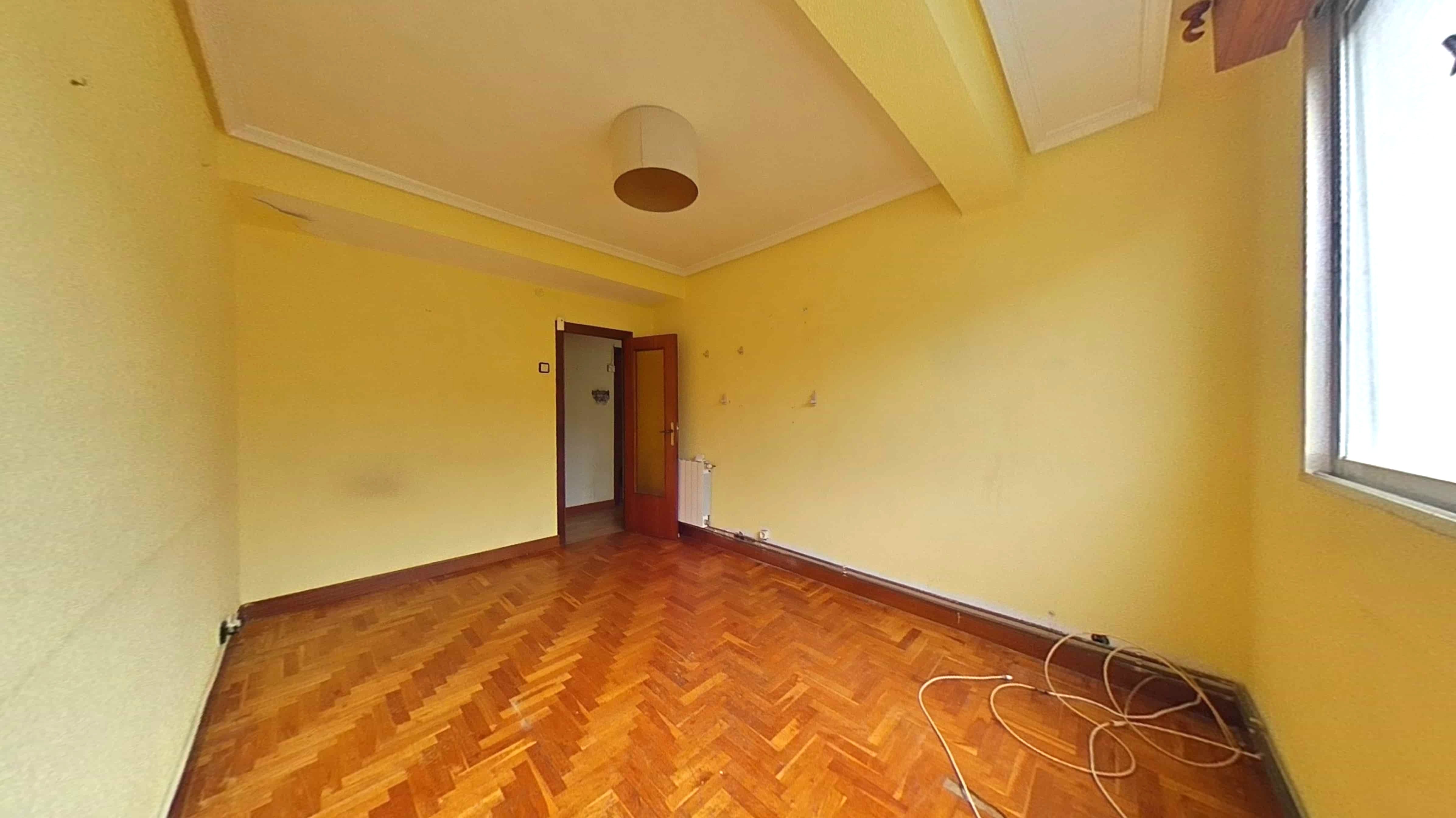 Bedroom of Flat for sale in Santander  with Parquet flooring