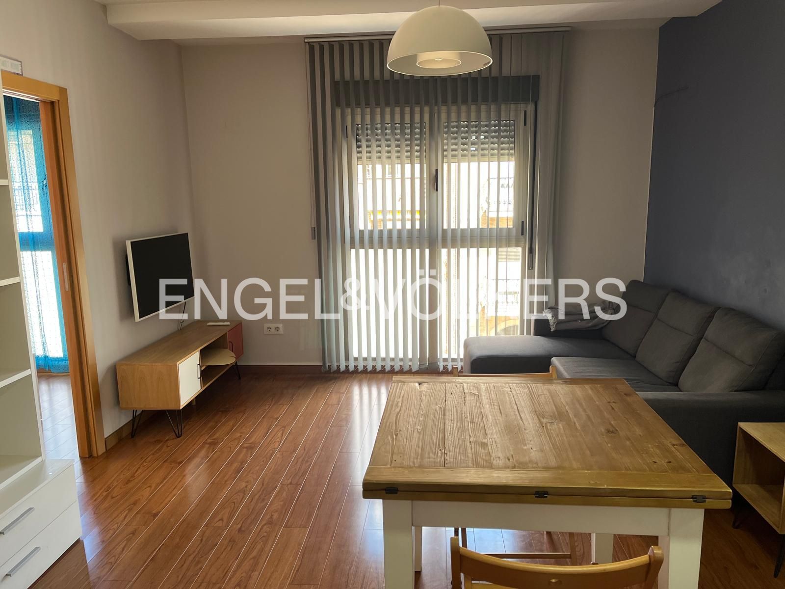 Living room of Flat for rent in Algemesí  with Air Conditioner, Heating and Furnished