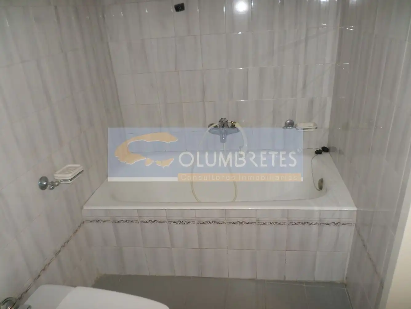 Baño de Piso en venta en Vila-real con Aire acondicionado, Calefacción y Trastero