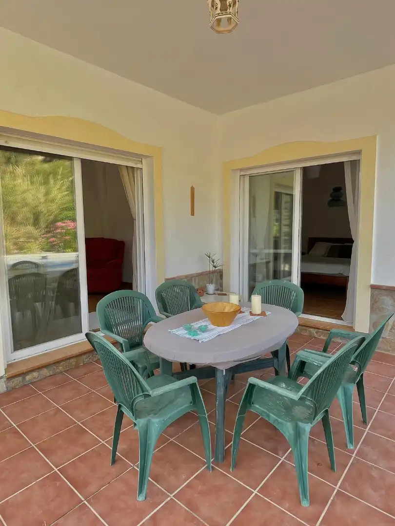 Terrassa de Casa o xalet en venda en Torrox amb Jardí privat, Piscina i Moblat
