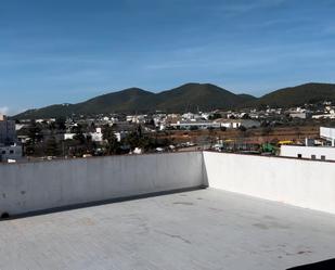 Vista exterior de Àtic en venda en Santa Eulària des Riu amb Forn