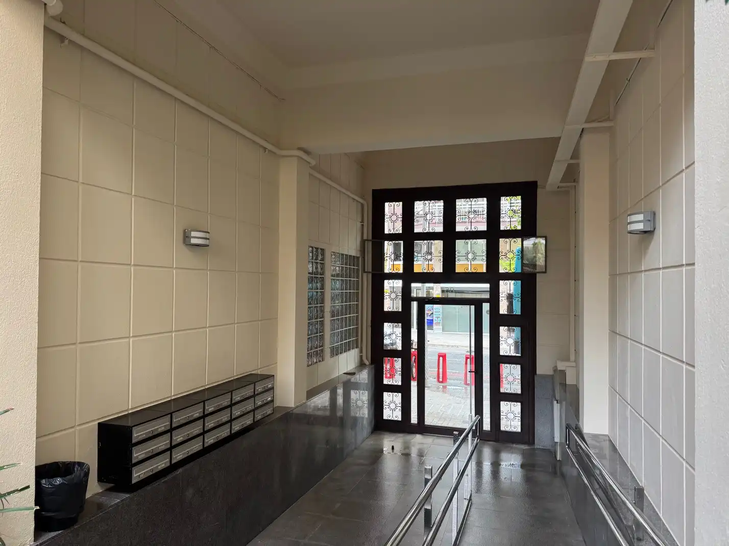 Piso con terraza en venta en Carrer de Vilamarí, imagen 49
