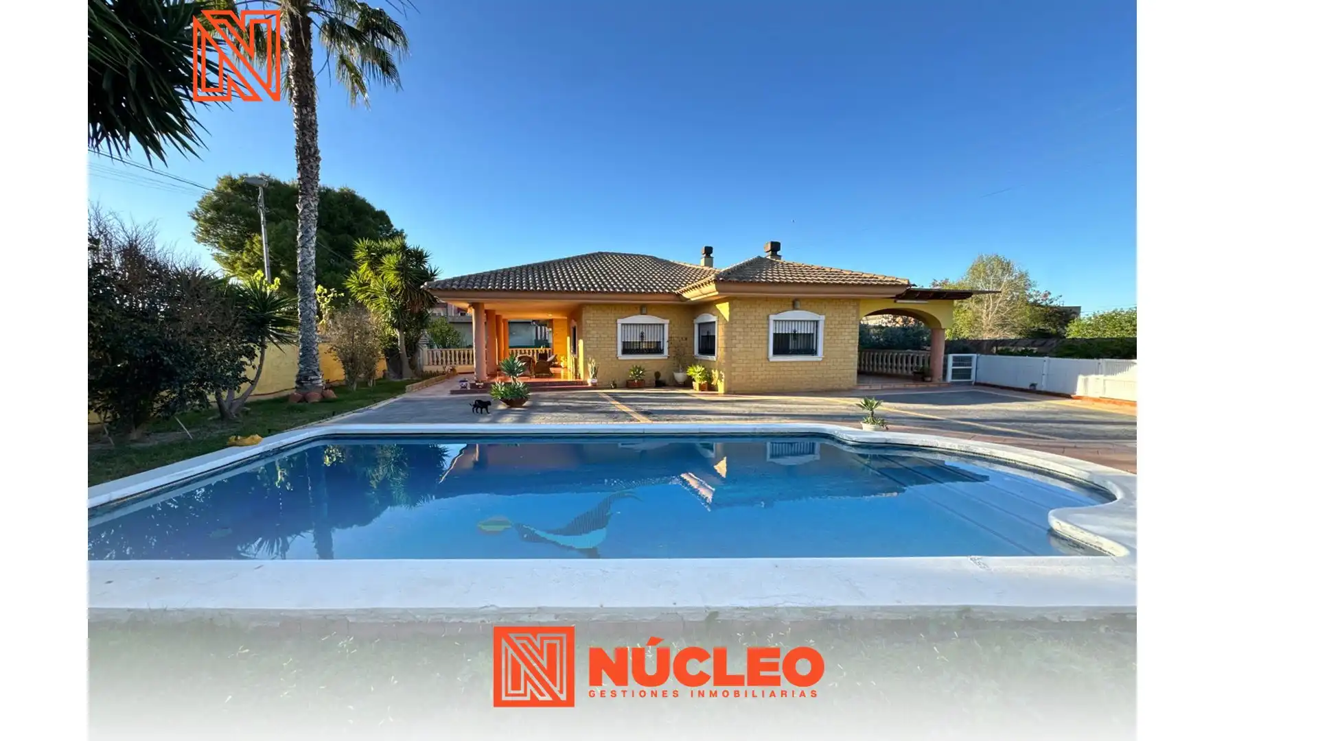 Vista exterior de Casa o xalet en venda en  Murcia Capital amb Aire condicionat, Calefacció i Jardí privat
