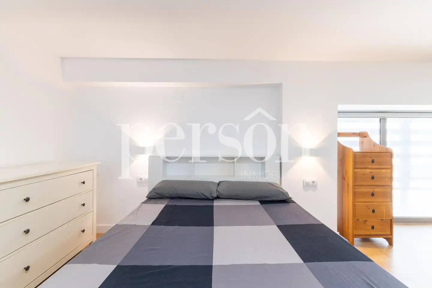Habitación de Loft de alquiler en Xirivella con Aire acondicionado y Amueblado