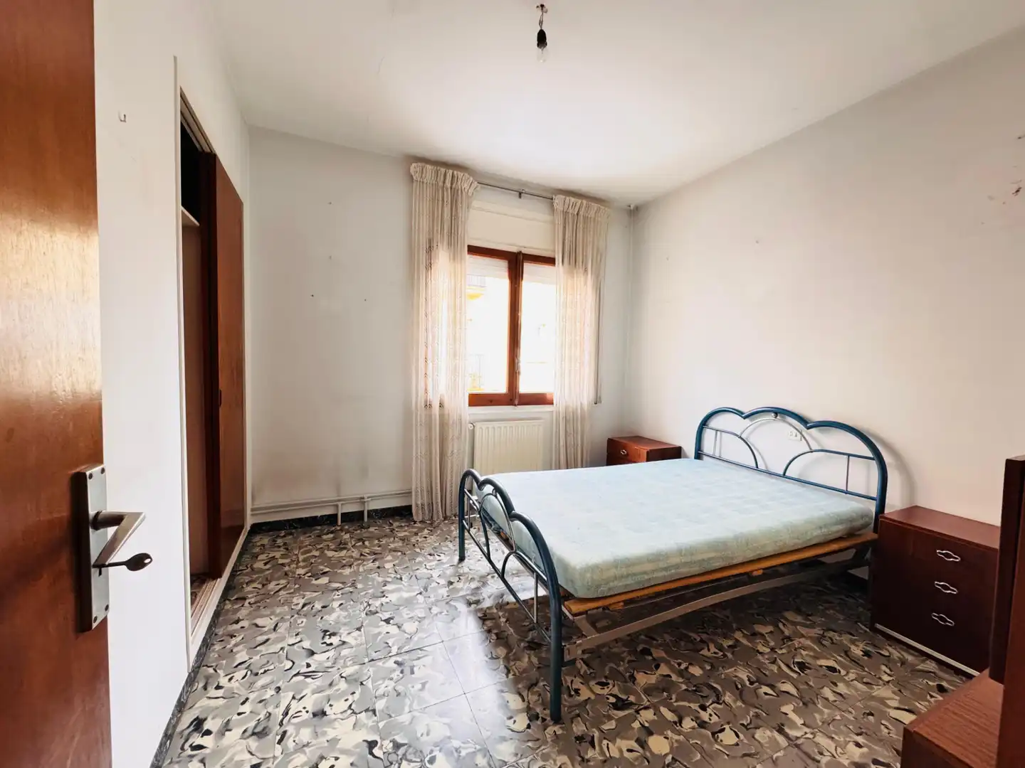 Habitación de Casa adosada en venta en Llagostera con Calefacción y Balcón
