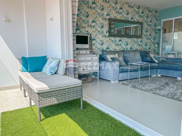 Sala de estar de Piso en venta en Poio con Calefacción y Terraza