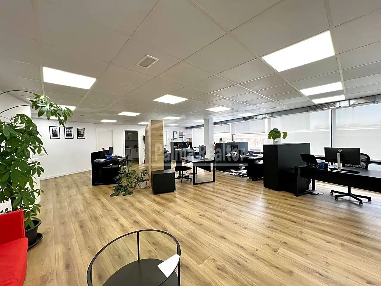 Office for sale in  Palma de Mallorca  with Air Conditioner