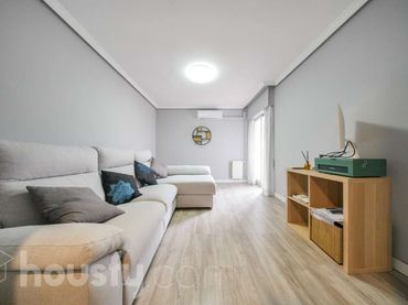 Appartamento con balcone in vendita a Avenida de Oporto .