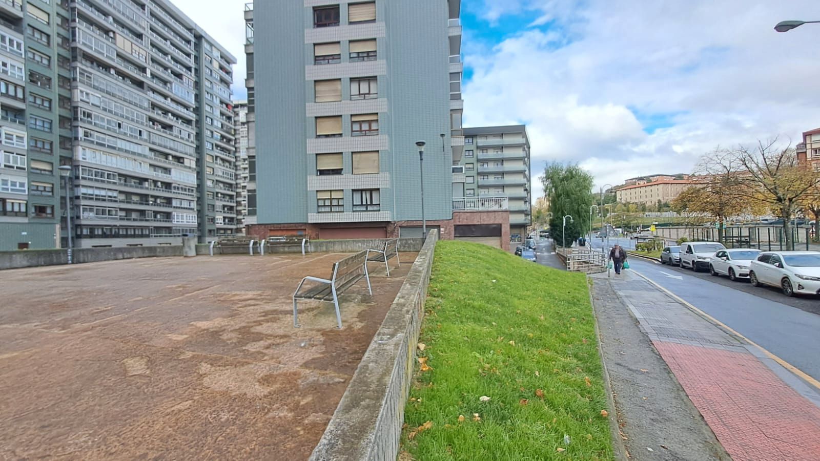 Vista exterior de Pis en venda en Bilbao  amb Calefacció i Terrassa