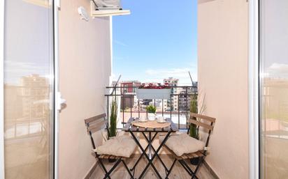 Balcony of Attic for sale in  Barcelona Capital  with Air Conditioner, Heating and Oven