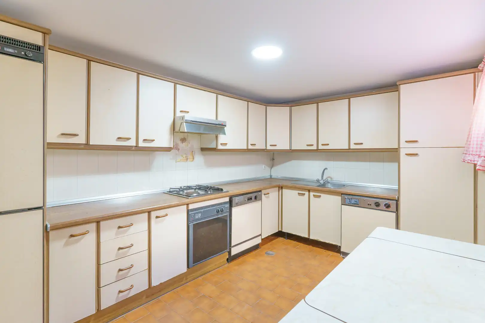 Cocina de Piso en venta en Almonte con Terraza, Trastero y Amueblado