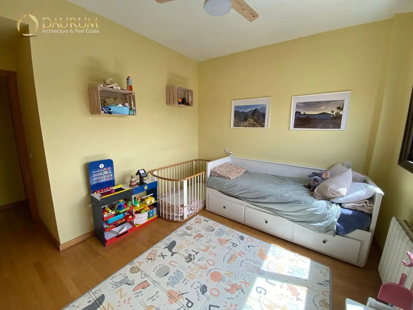Habitación de Ático en venta en Madrid con Calefacción, Terraza y Trastero