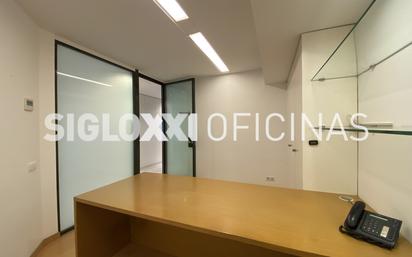 Office for sale in  Barcelona Capital  with Air Conditioner, Heating and Storage room