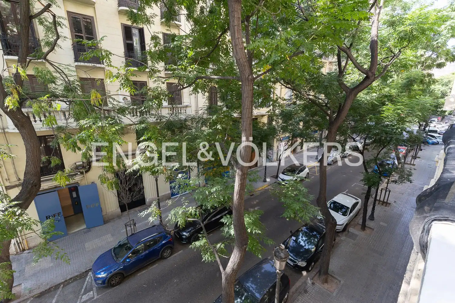 Exterior view of Flat for rent in Valencia  with Air Conditioner, Heating and Parquet flooring