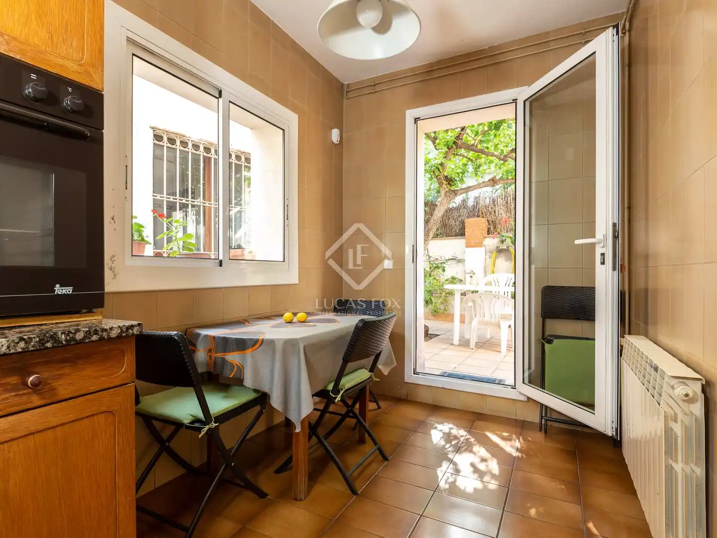 Jardí de Casa o xalet en venda en Esplugues de Llobregat amb Calefacció, Jardí privat i Terrassa