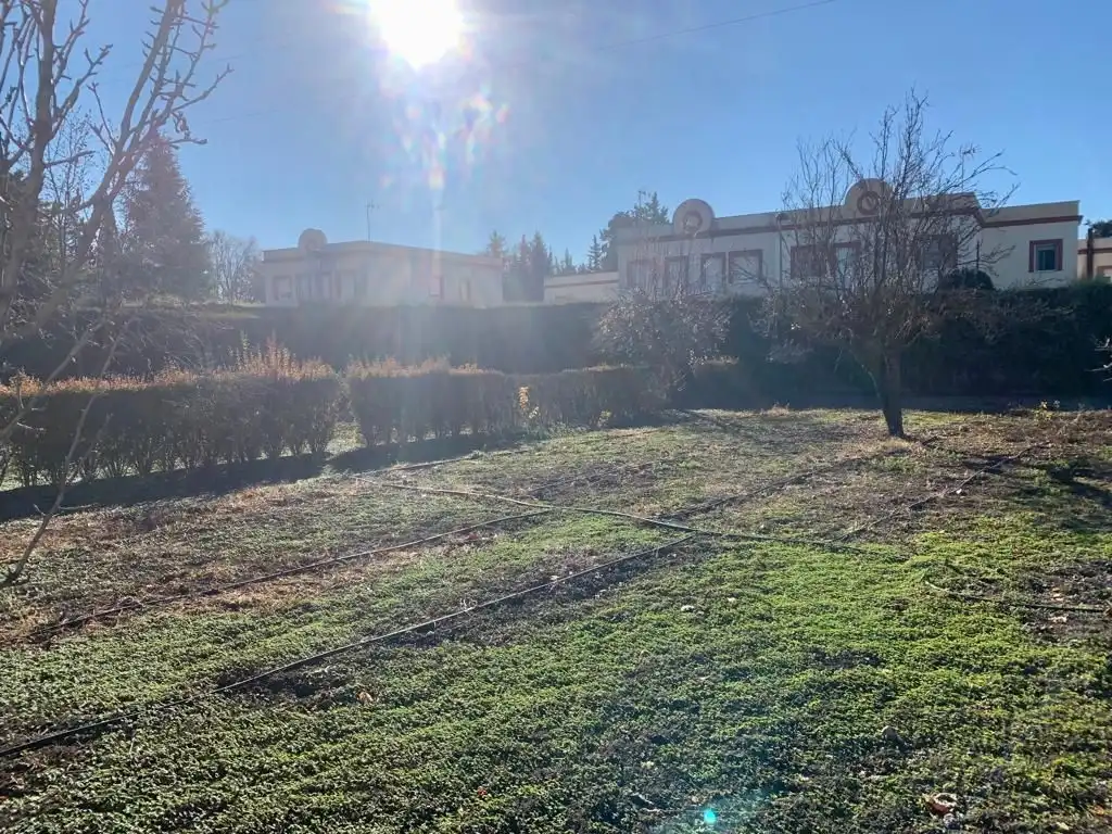 Casa o chalet en venta en Úbeda con Jardín privado, Piscina y Balcón