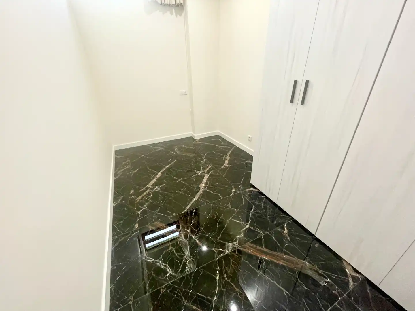 Flat for rent in Pinto  with Air Conditioner, Heating and Oven