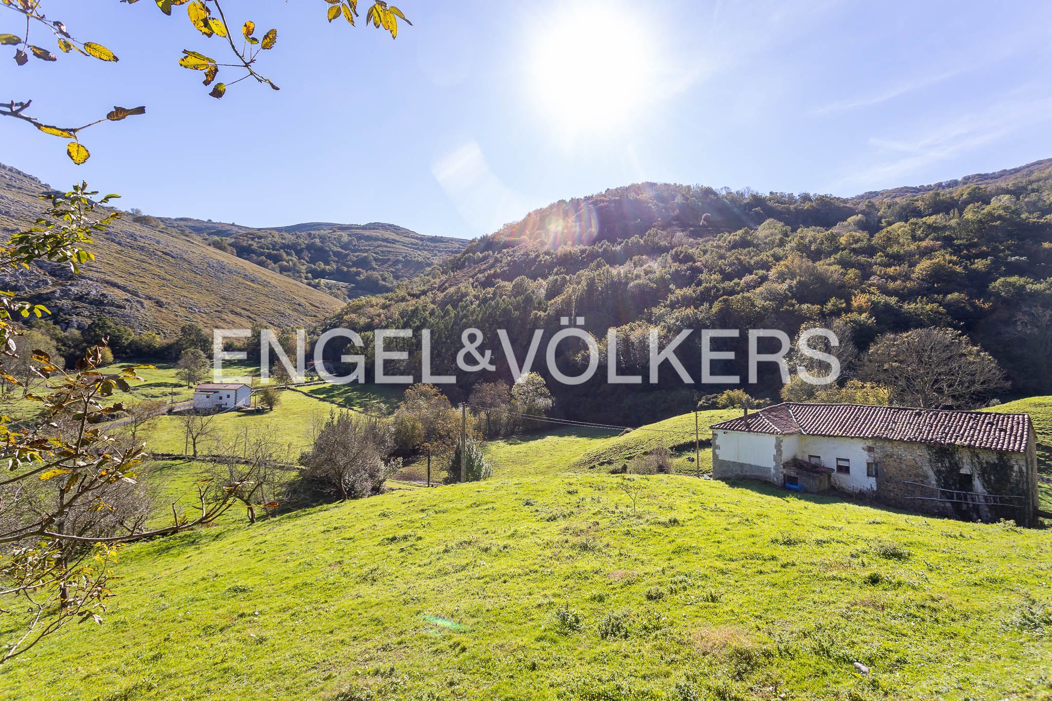 Finca rústica en venta en Ruesga con Calefacción, Jardín privado y Trastero