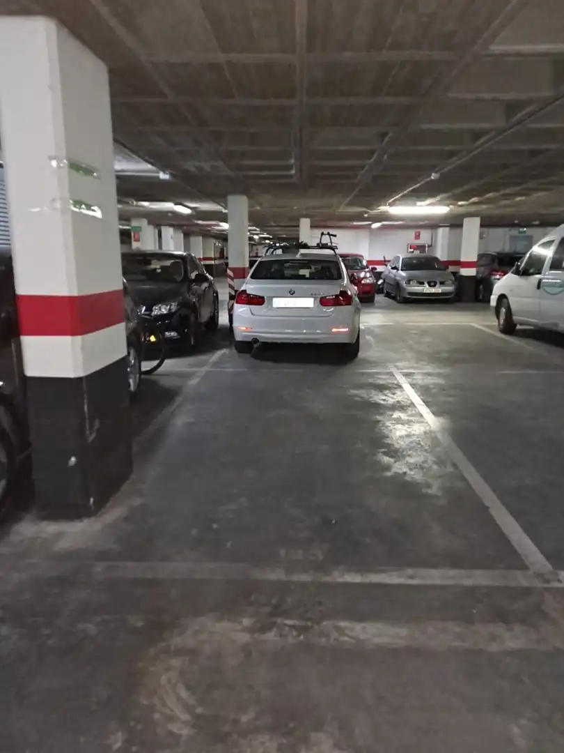 Parking of Garage for rent in Ciutat Vella 