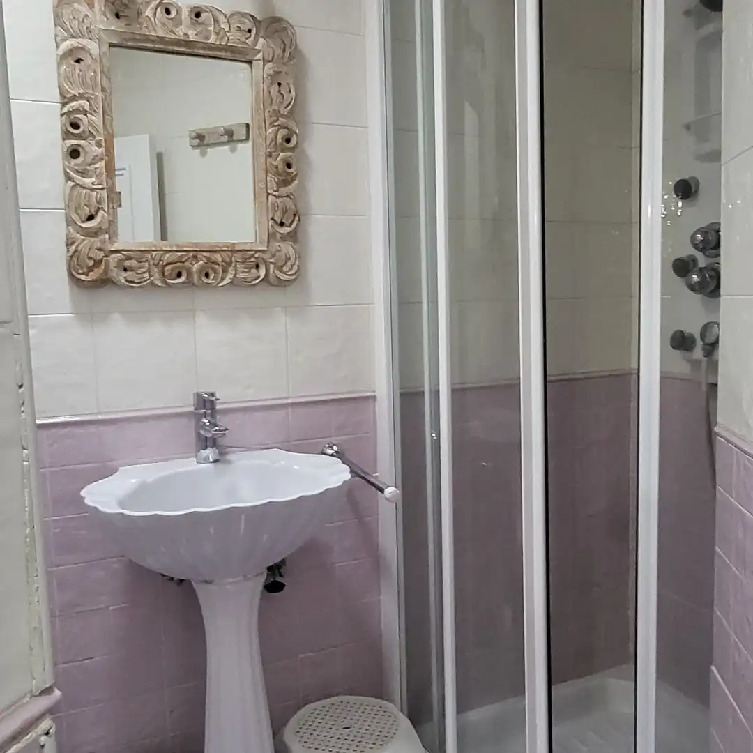Badezimmer von Country house zum Verkauf in Padiernos mit Heizung, Terrasse und Abstellraum