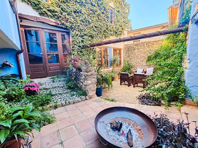 Edificio en Venta en La Vall de Gallinera