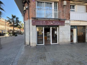 Gewerbefläche zur Miete in Avenida dels Banys
