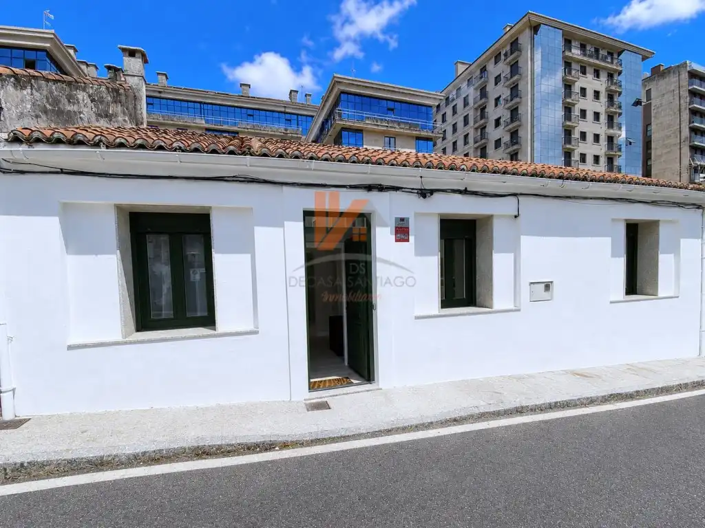 Exterior view of Houses for rent in Santiago de Compostela   with Private garden, Terrace and Furnished