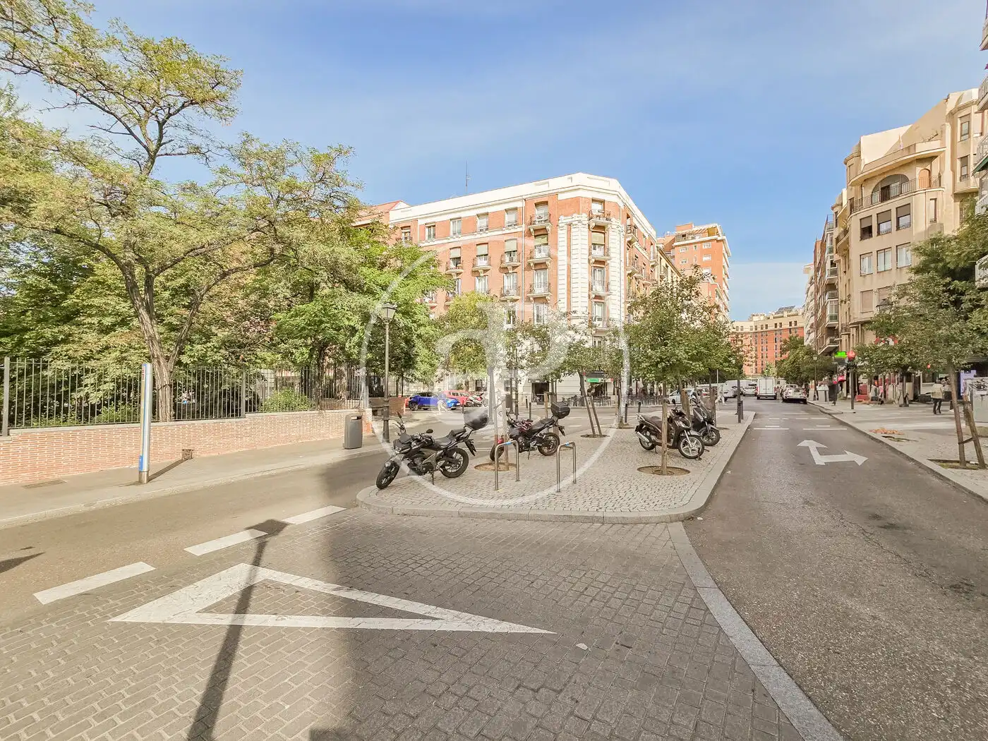 Exterior view of Flat for sale in Madrid  with Heating