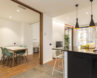 Kitchen of Apartment to rent in  Barcelona Capital  with Air Conditioner, Heating and Terrace