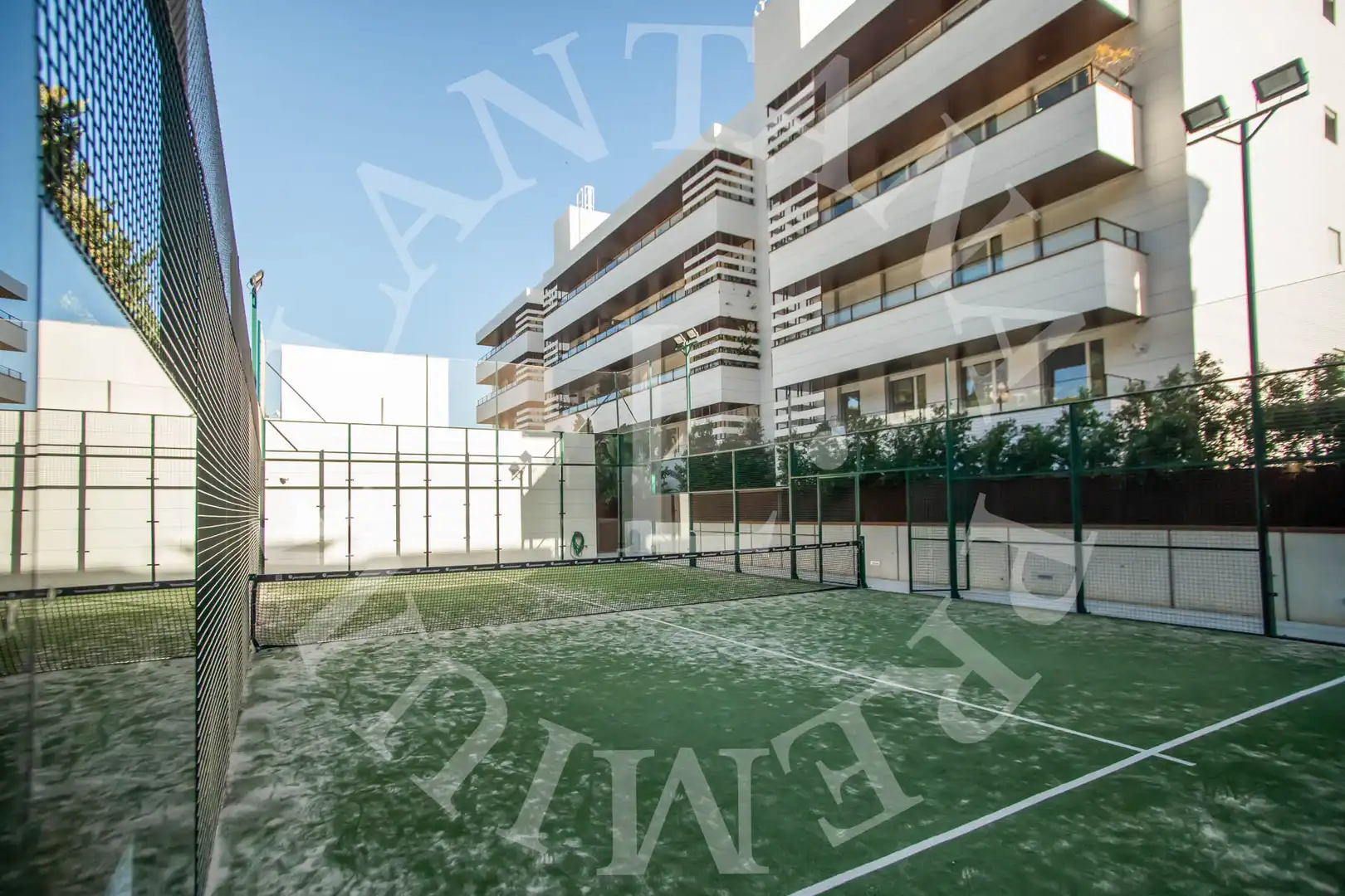 Vista exterior de Pis en venda en Barcelona amb Aire condicionat, Calefacció i Parquet