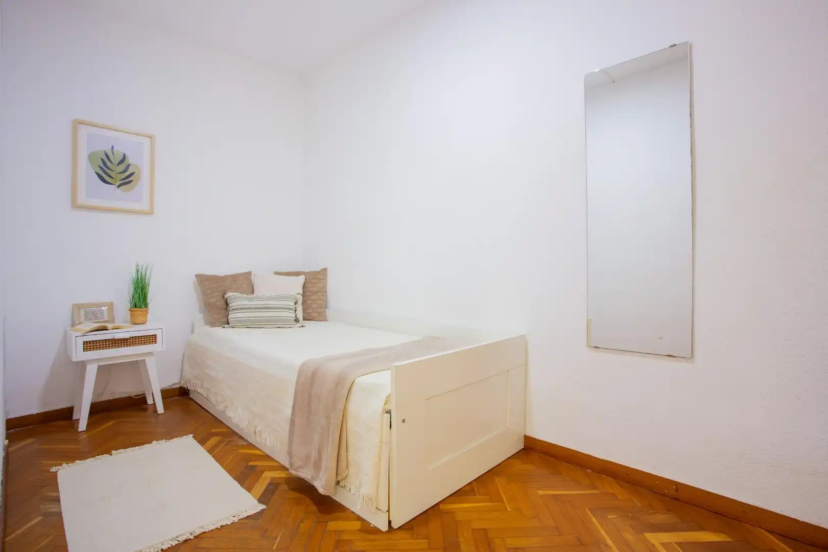 Habitación de Piso en venta en Alicante / Alacant con Parquet, Terraza y Balcón