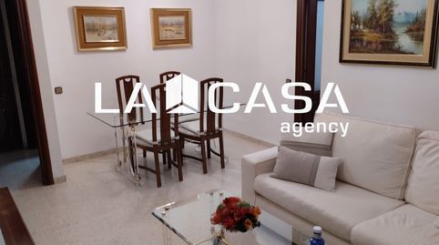 Foto 2 de Piso en venta en Cruz Roja, Sevilla Capital
