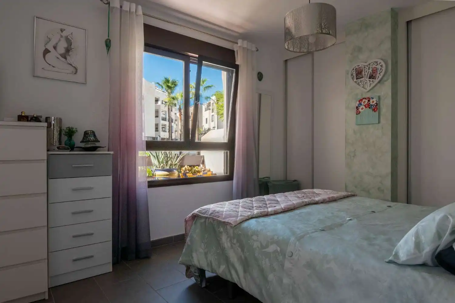 Dormitori de Apartament en venda en Centro 