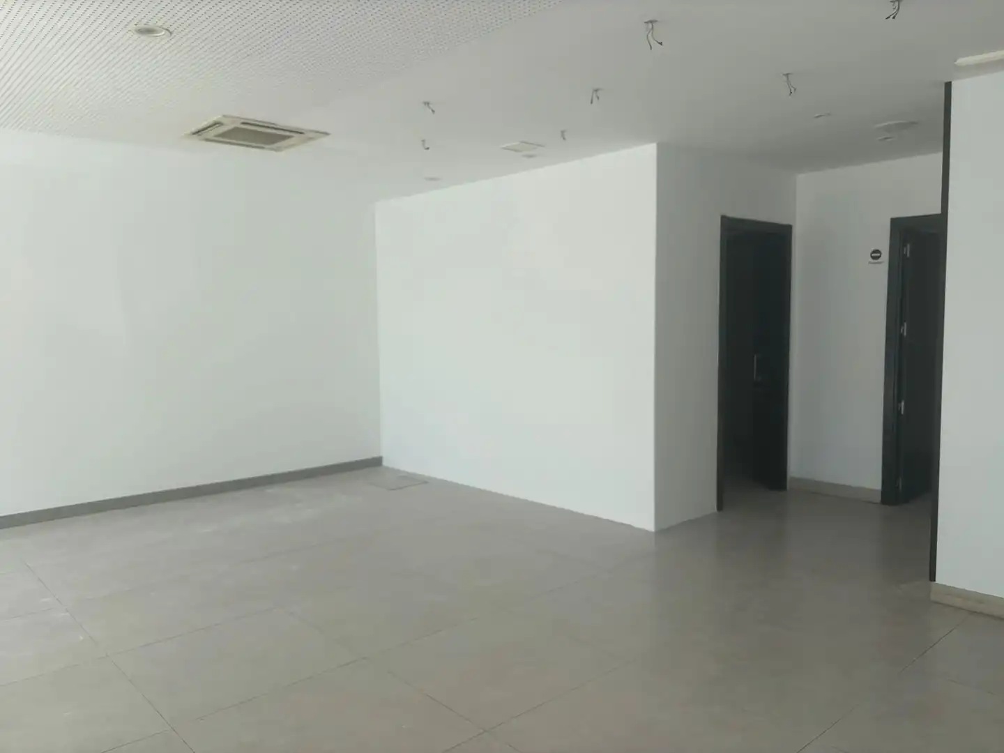 Local comercial en alquiler en Solymar, imagen 12