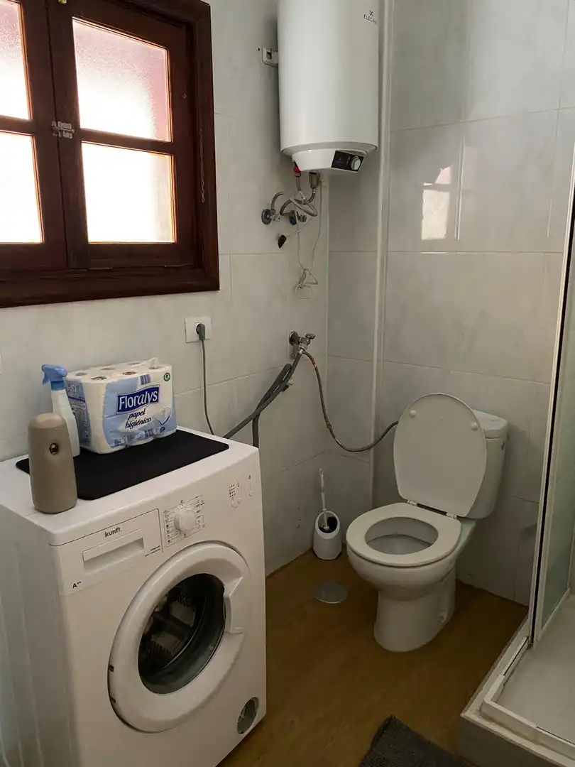 Badezimmer von Wohnungen zum Verkauf in San Miguel de Abona mit Möbliert, Ofen und Waschmaschine