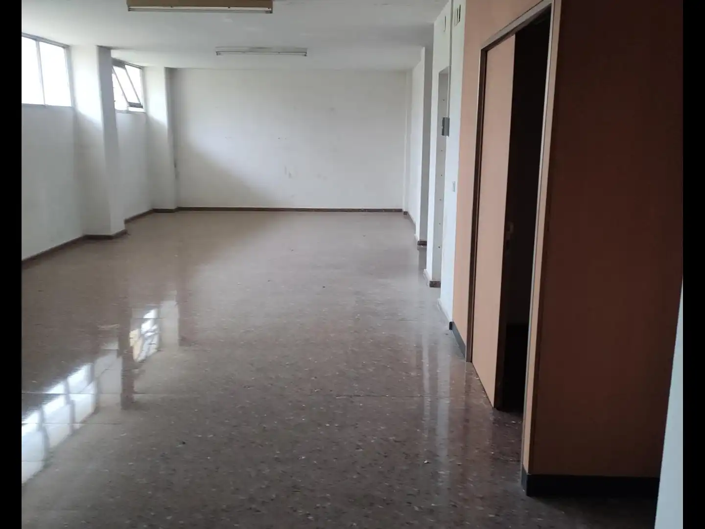 Büro zum Verkauf in de Pere Martell 13, imagen 4