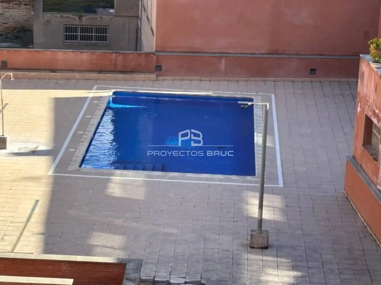 Piscina de Piso en venta en Igualada con Aire acondicionado, Parquet y Terraza